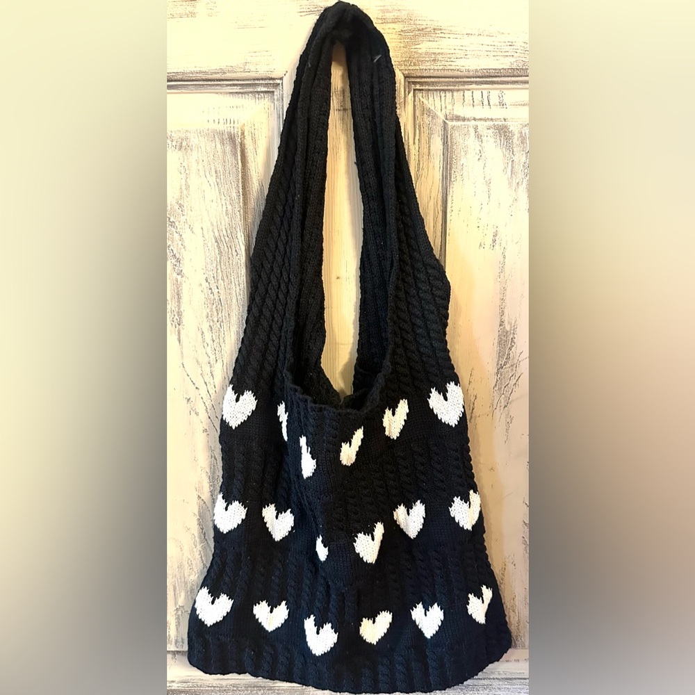 Black w/White Hearts Crochet Handbag Purse Tote Bag Shoulder Straps